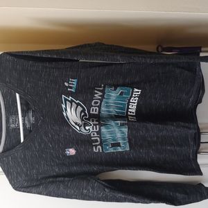NWOT NFL pro Line Fanatics Eagles Vneck tshirt. Sm